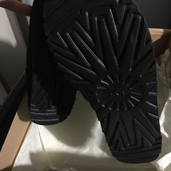 NEW❤️UGG⭐️Classic Tall II boots in black authentic - Picture 8 of 8